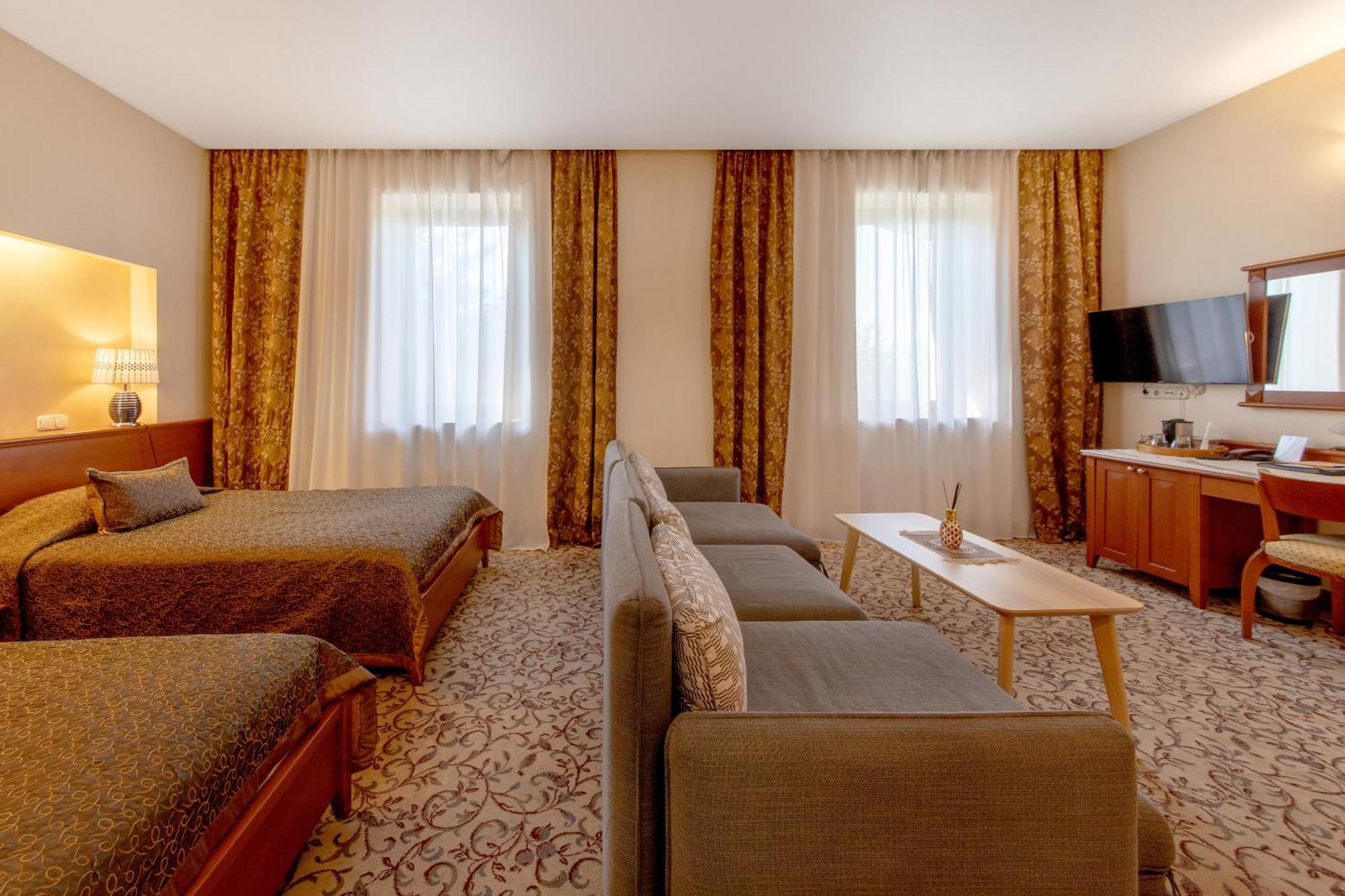 Pazaislis Park Hotel Каунас Экстерьер фото